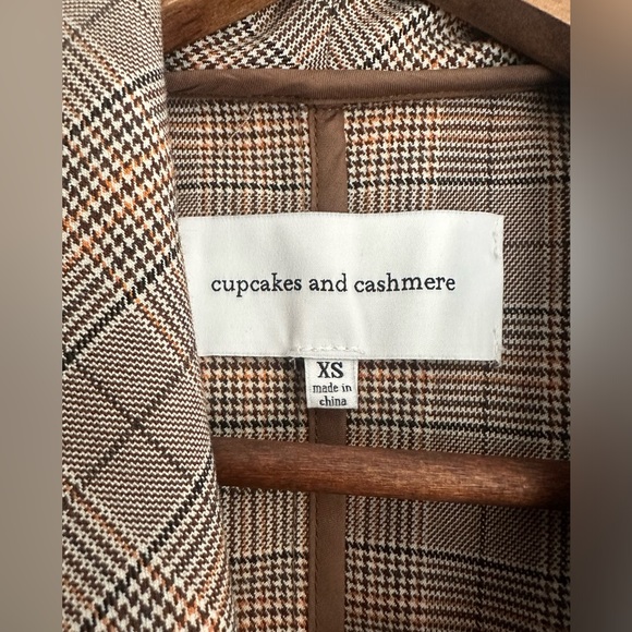 Like-new Berlin Jacket by Cupcakes and Cashmere XS - Picture 7 of 7